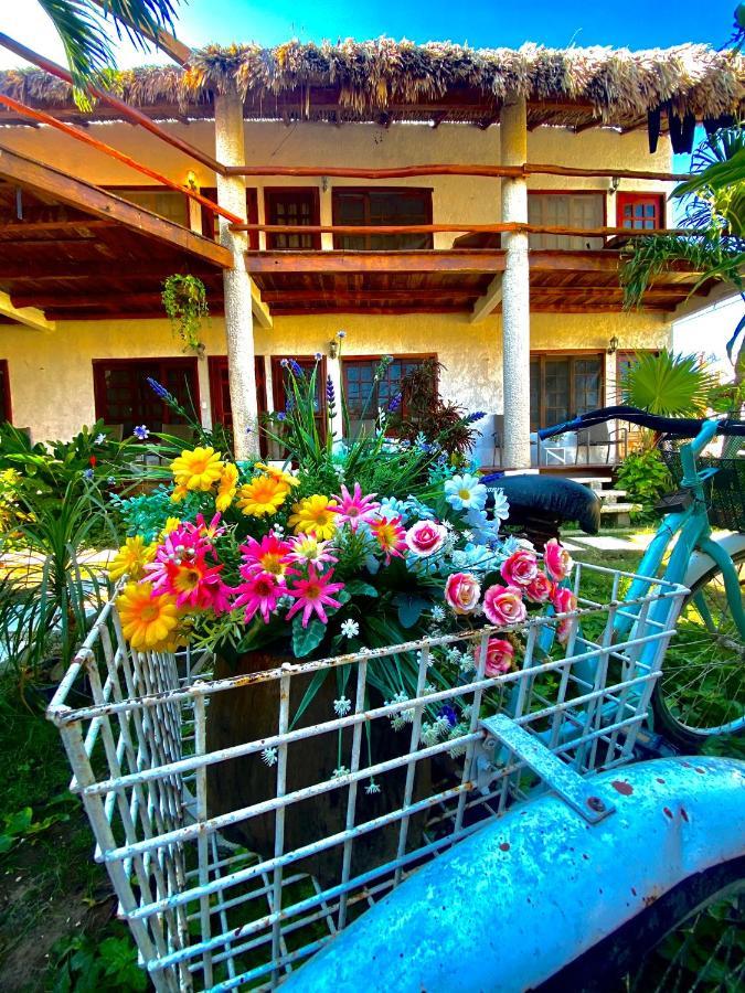 Don Panchon Y Maruxa Hotel Ilha Holbox Exterior foto